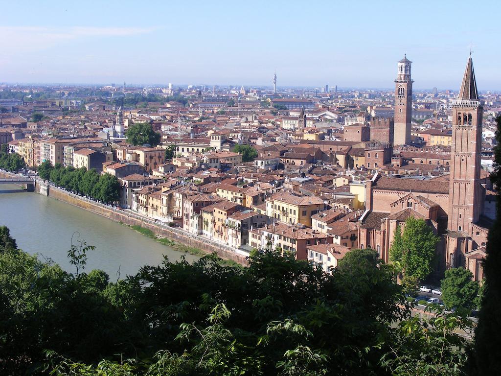 B&B Borgo Re Teodorico Verona Exterior photo